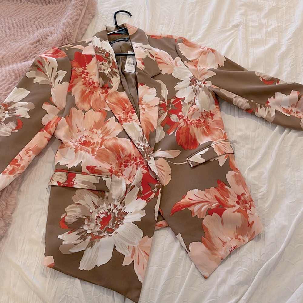 NY & company floral blazer